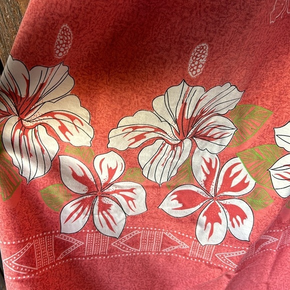Vintage Hawaiian Tropical Coral Pink Cotton Short Sleeve Midi Muumuu Housedress - Picture 4 of 11